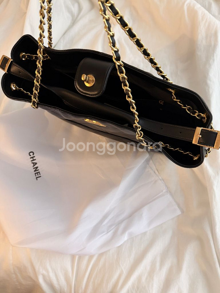 샤넬 25 공방 컬랙션 샤넬백 블랙 (새상품)--1