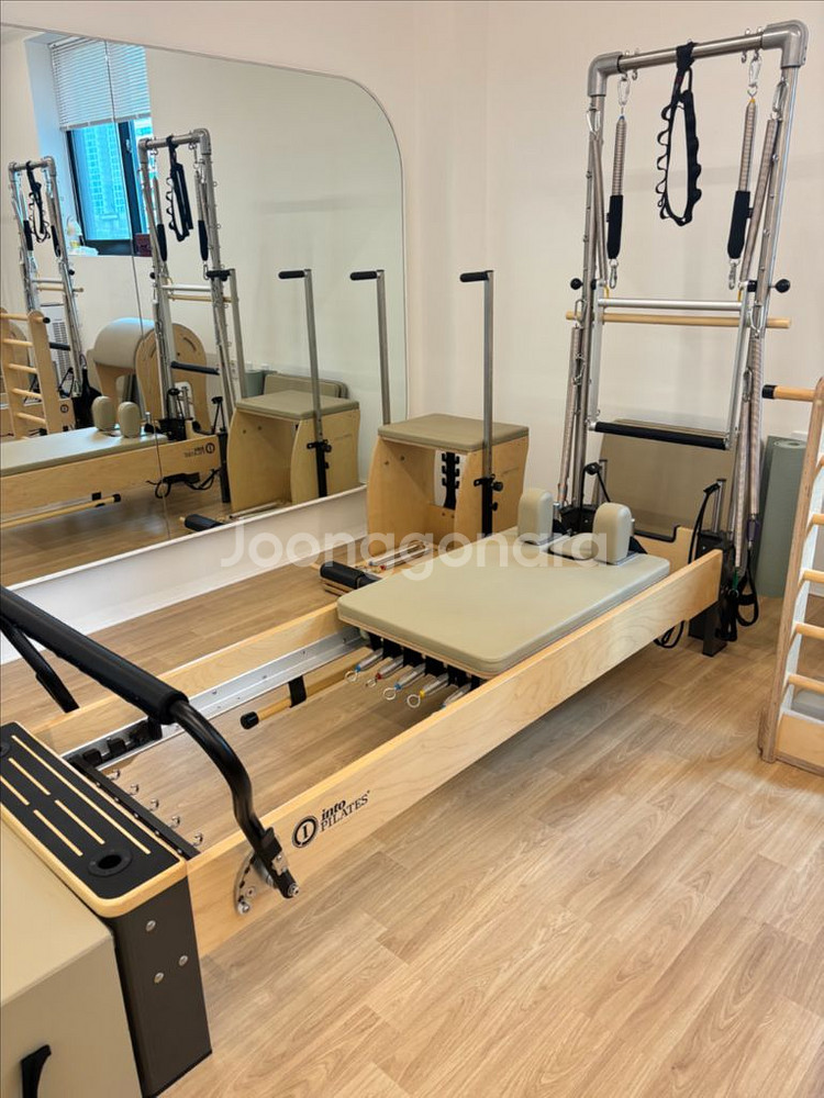 인투 콤비리포머 3대--0