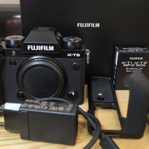 후지필름 X-T5 블랙