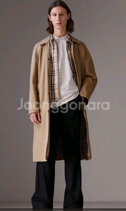 버버리X고샤루브친스키 카코트--5