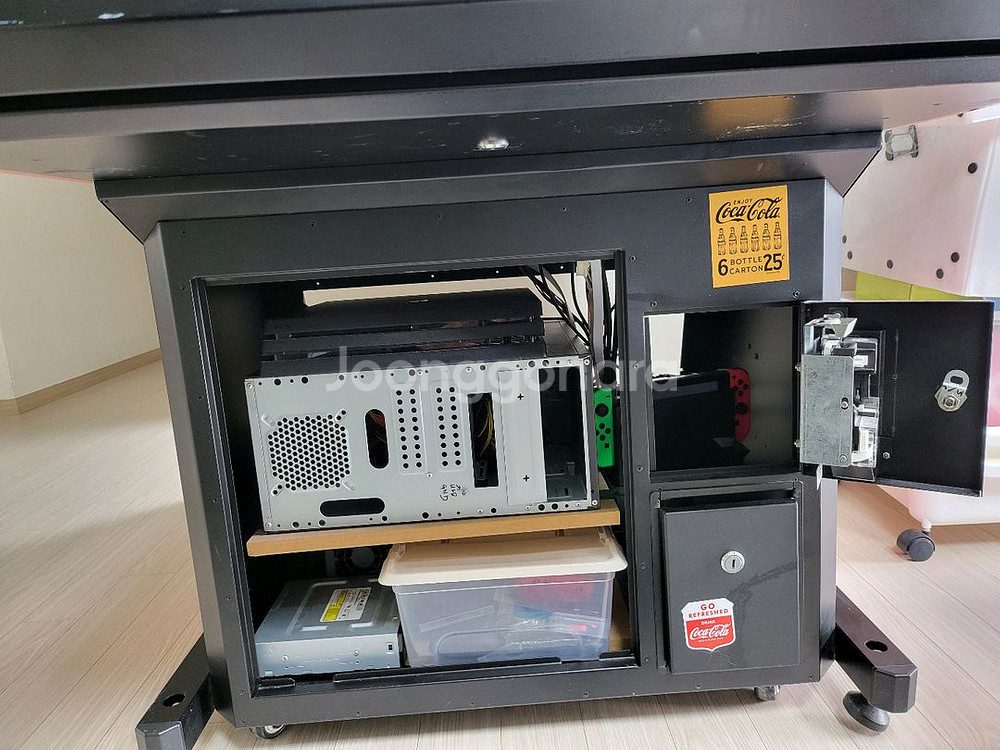 뷰릭스 게임기 판매합니다 하이퍼스핀 비슷한것--1