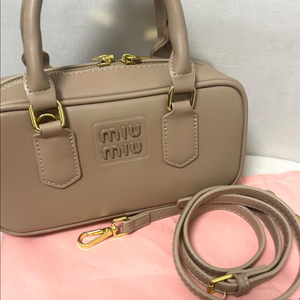 미우미우 아르카디 스몰