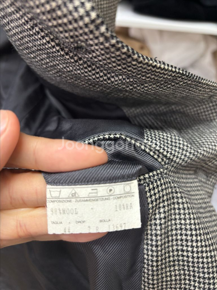 사르토리오 바이 키톤 하운드투스 자켓--3