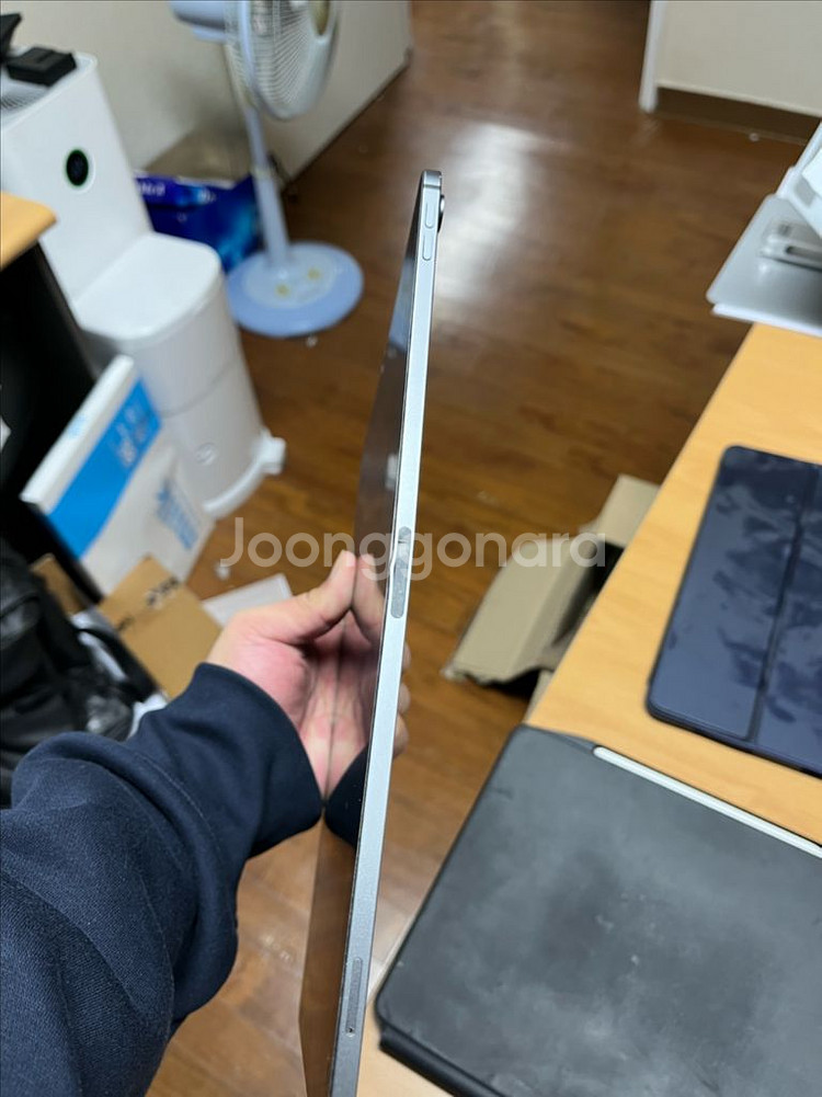 아이패드 12.9 3세대 256셀룰러+애플펜슬--1