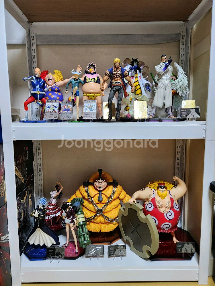 원피스 레진 돈키호테 패밀리 피규어 팝니다.--0