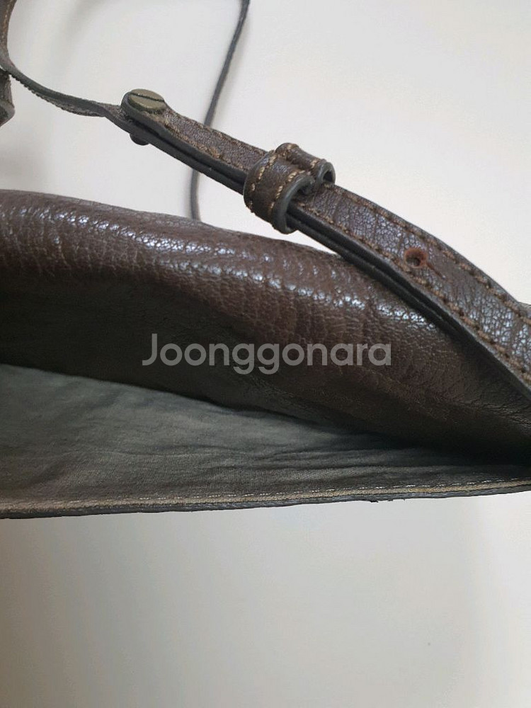 Urban Vintage 가죽숄더백--2