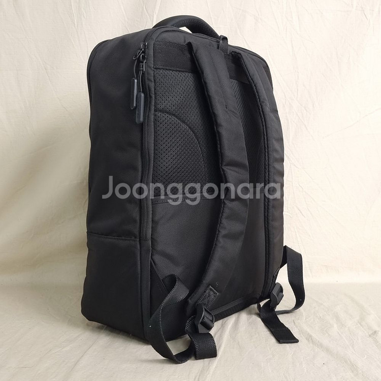 빈폴 백팩 책가방 노트북 패드 수납--2