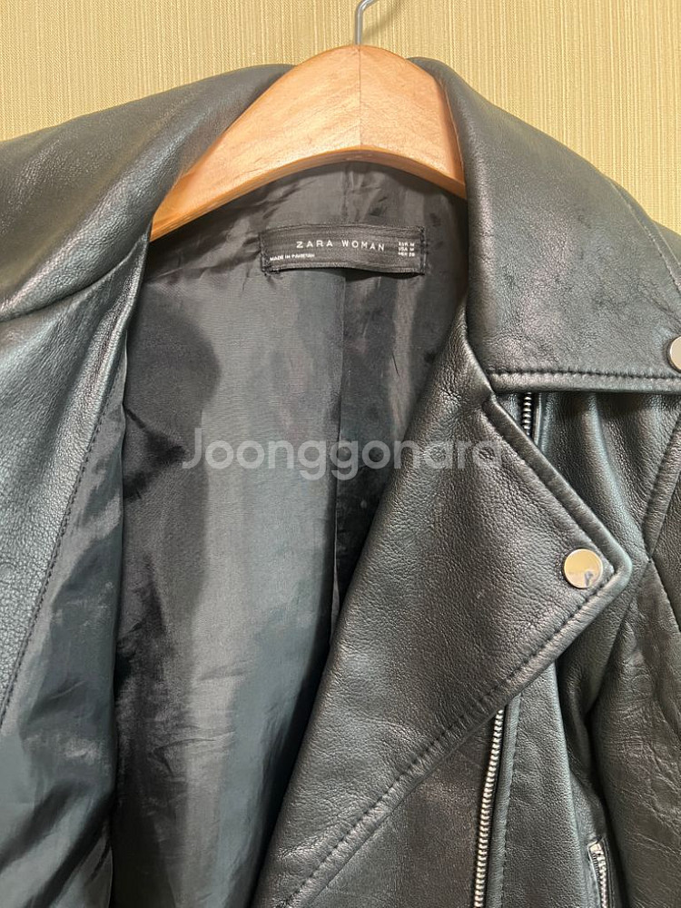 자라 여자 레더자켓--5