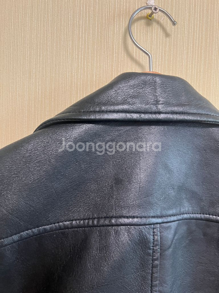 자라 여자 레더자켓--7