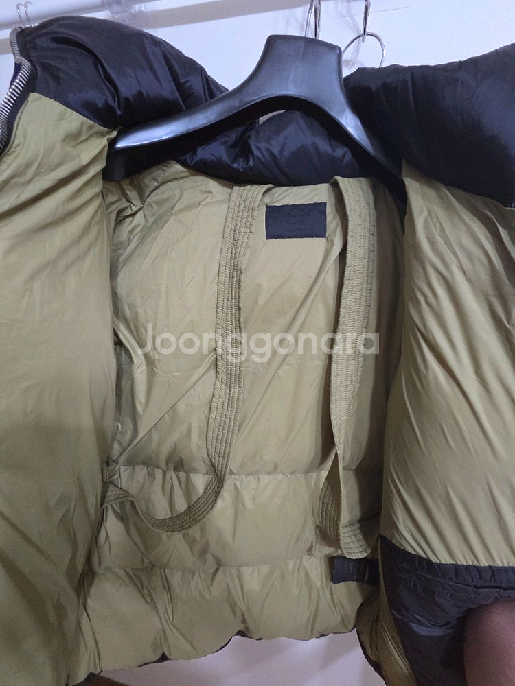 프라다 구스 패딩 택달린 새상품--2