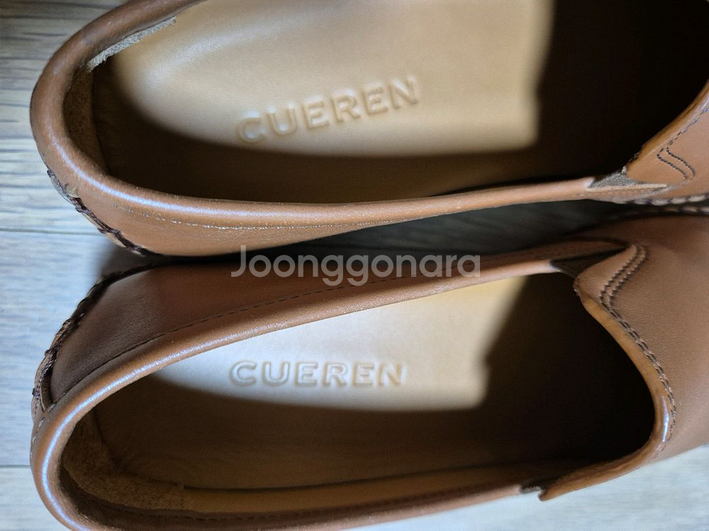 쿠에른 가죽로퍼 (240mm)--4