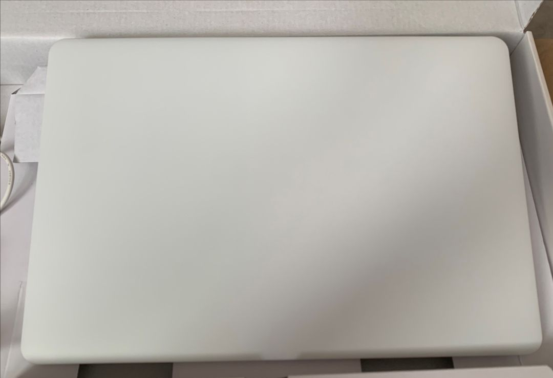 베이직북14 14인치 window11 이미지
