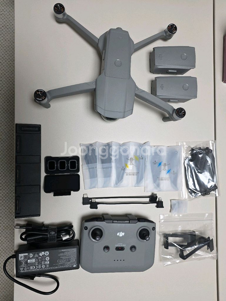 DJI AIR2 플라이모어 콤보--0