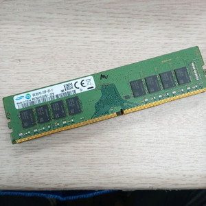 삼성 DDR4 8GB 팝니다