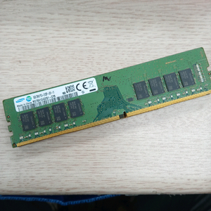삼성 DDR4 8GB 팝니다