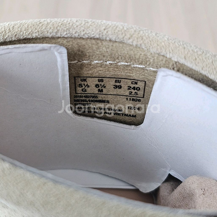 240) 클락스 X 니들스 왈라비 스트랩 부츠 메이플--8