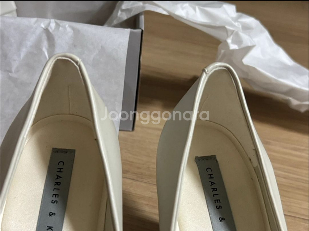 키스앤찰스 아이보리 힐 구두 37size--5