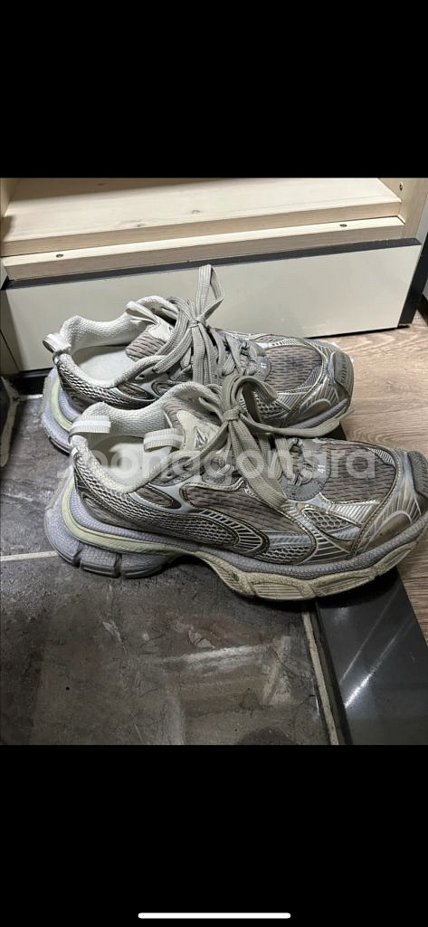 발렌시아가 3XL--0