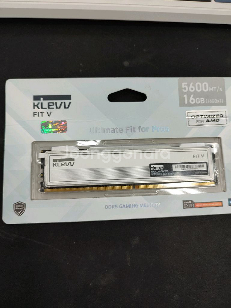홀로그램KLEVV FIT V DDR5 5600 16gb--1