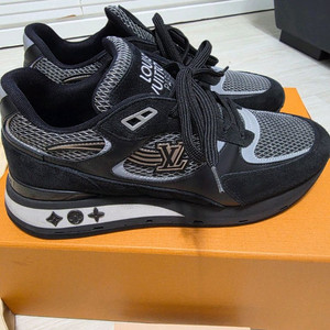 루이비통 블랙 매쉬 LV 스웨이드 런어웨이265-270