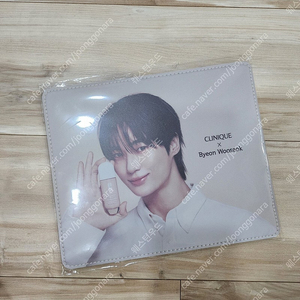 변우석 크리니크 마우스 패드 8000원