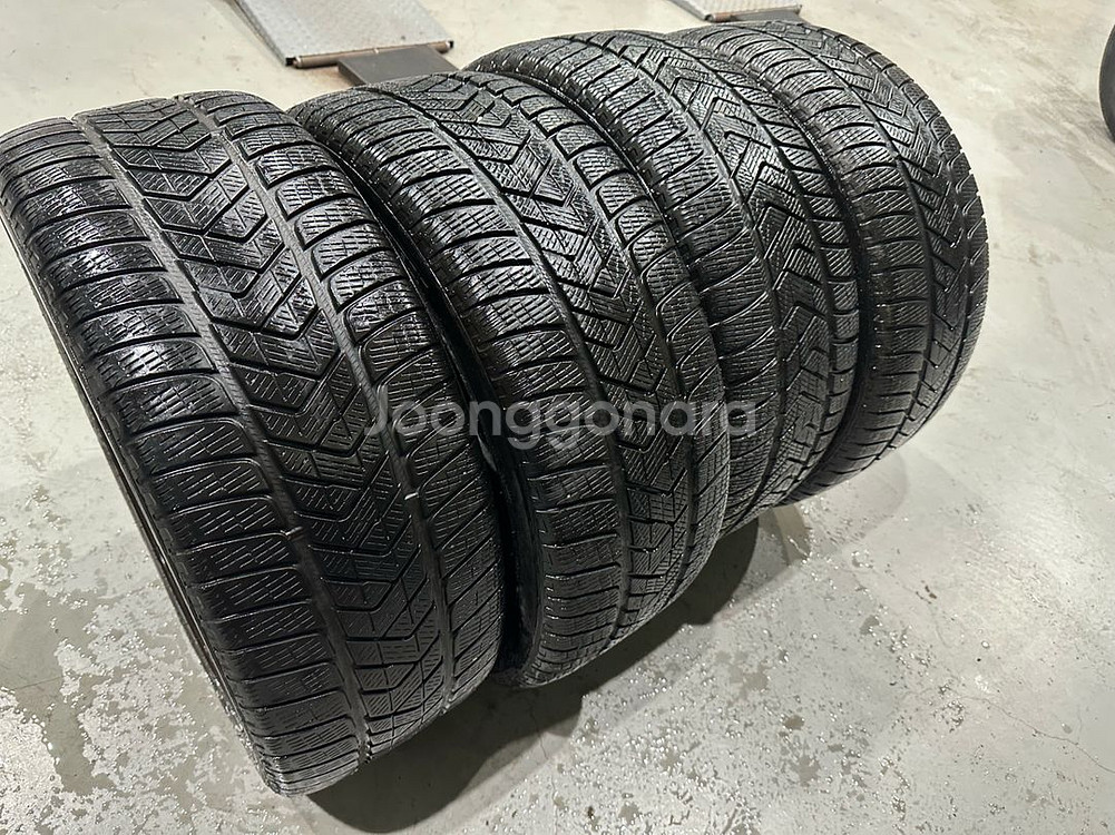 255-45-20 피렐리 윈터 팝니다--1