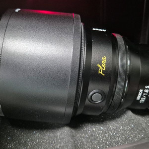 니콘 Z플레나 135mm f/1.8 S 렌즈 이미지