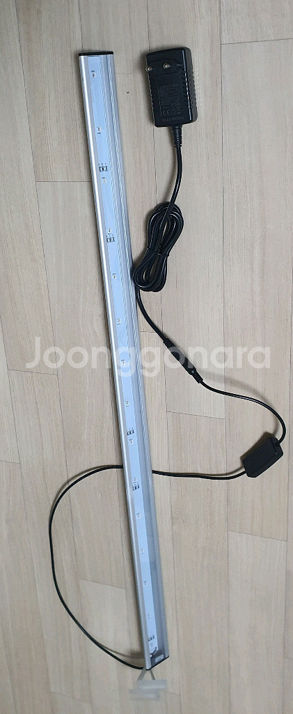 메탈라이트 피쉬 900 수조어항조명 팝니다.--0