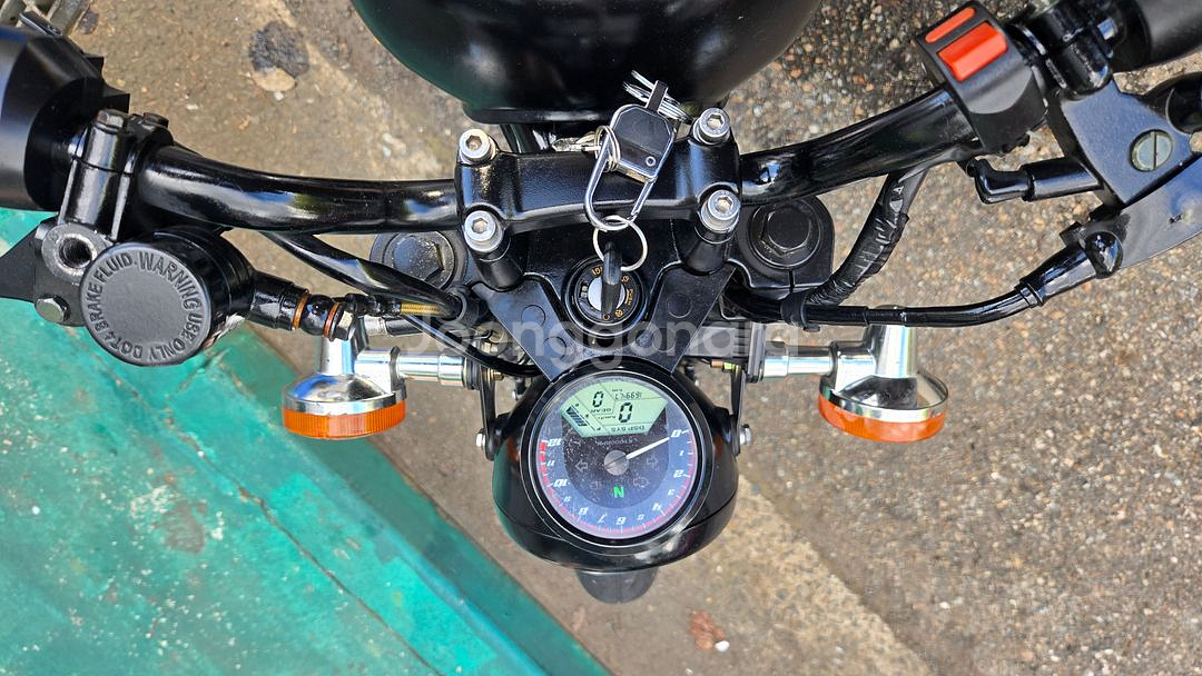 부케너125--0