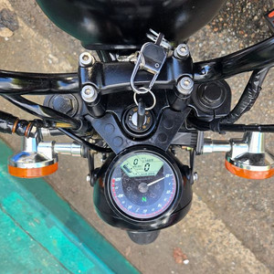 부케너125