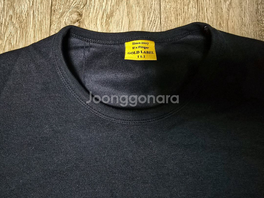 유핑 골드라벨 세미오버핏 블랙 반팔티 L 팝니다--1