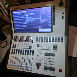 타이거터치 쿼츠 조명콘솔 컨트롤러