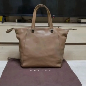 정품.셀린느 토트백.라지(미니보스턴가방.송아지가죽