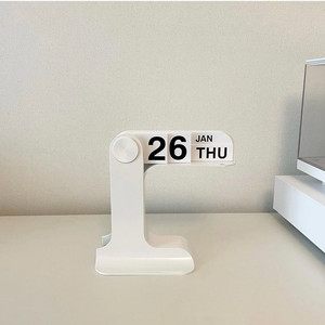 다네제 밀라노 티모르 만년달력