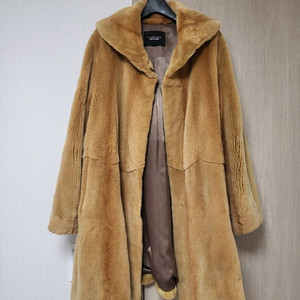 플럭밍크 밍크 풀스킨 마리노블 사바티에 타임 마인 구호