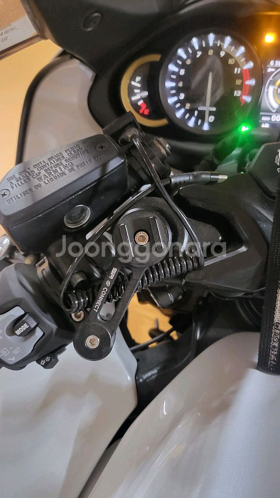 22년식 짧은 키로수 하야부사 팝니다.--7