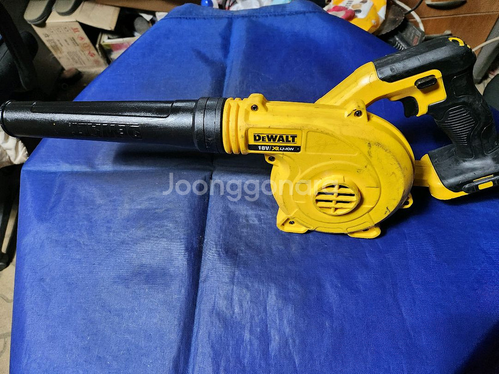 디월트 18v 충전송풍기 DCE100 본체 팝니다--0