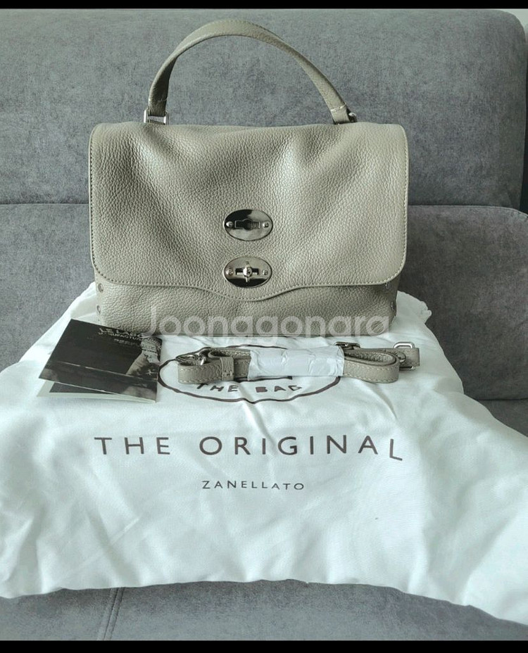 자넬라토포스티니스몰토드앤크로스.토프베이지색--0