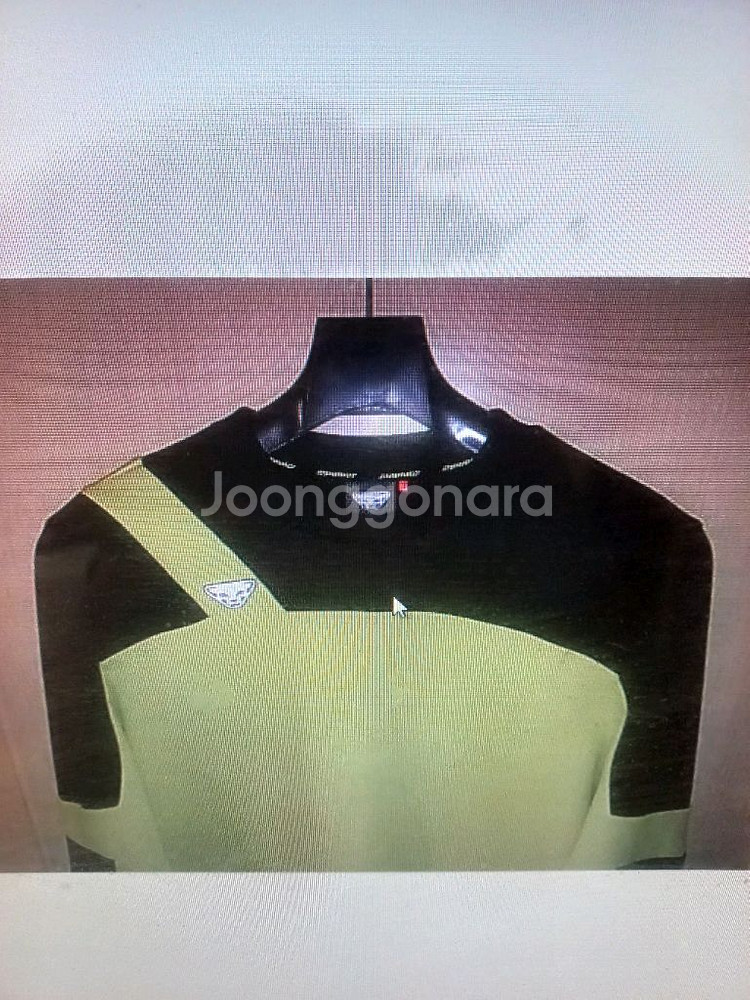 다이나핏 레귤러핏 맨투맨.95.새제품급.2022--2