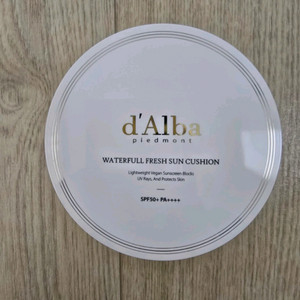 달바 워터풀 프레쉬 선 쿠션