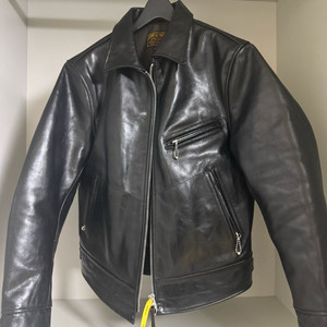 VELUOKLDLY 30s 중홀랜드 차심 말가죽 자켓