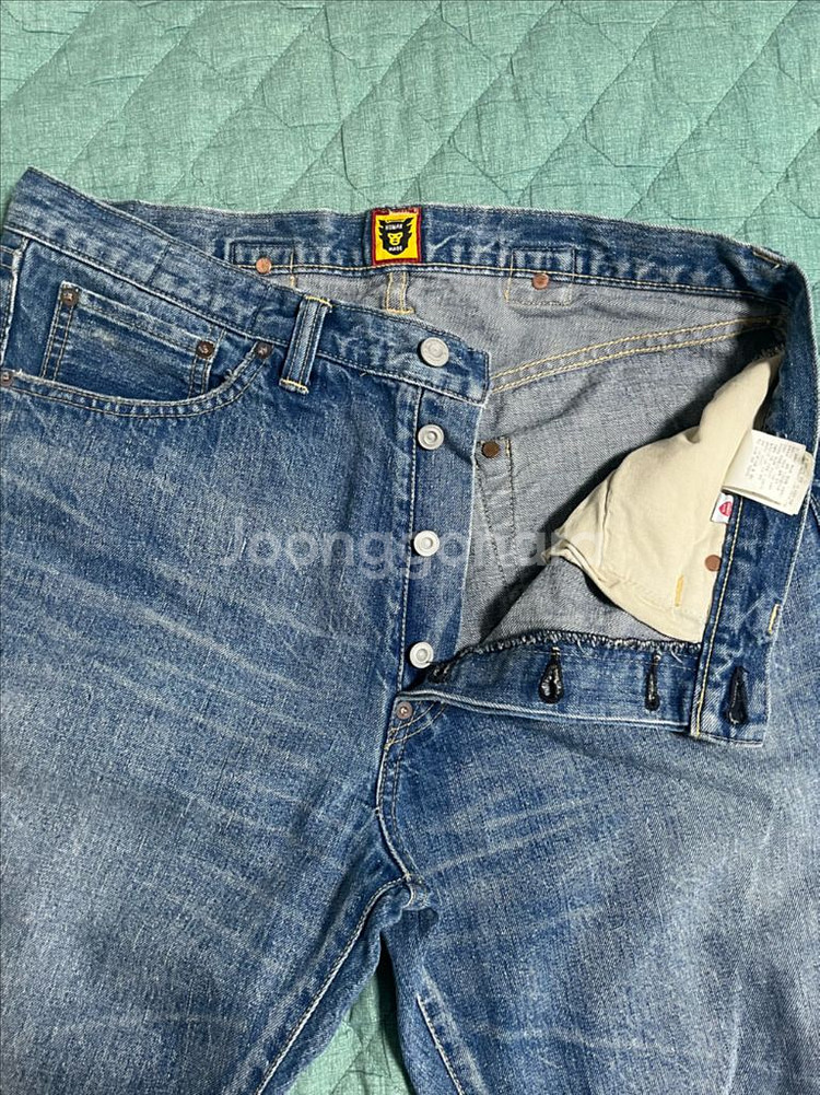 휴먼메이드 셀비지 워싱 디스 데님 팬츠 34--4