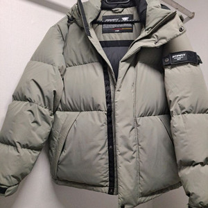 다이나핏 패딩팝니다