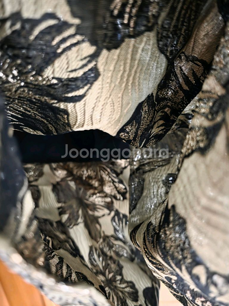 화려하고 예쁜 골드 쟈가드 롱스커트--3