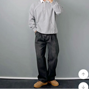 에이블리 남여공용 카라 맨투맨 (새상품)