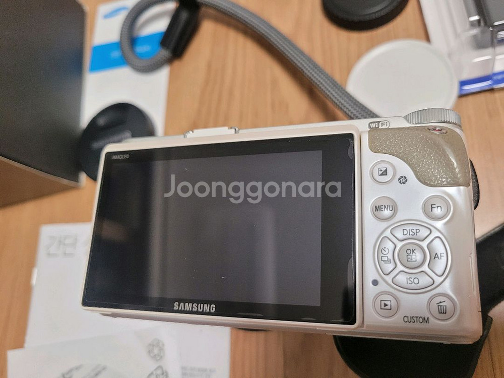 삼성 nx300 바디 + 18-55mm III 렌즈--4