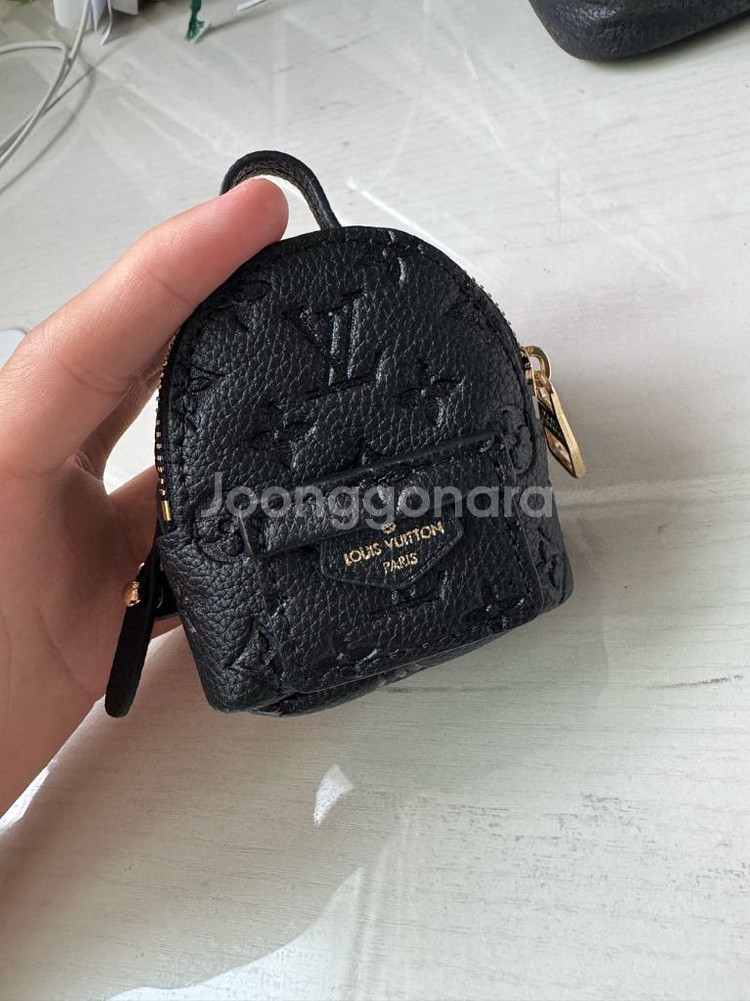 루이비통 미니가방 키링 팝니다--2