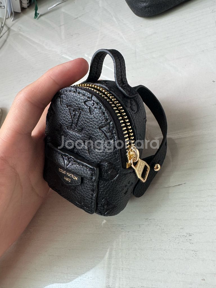 루이비통 미니가방 키링 팝니다--3