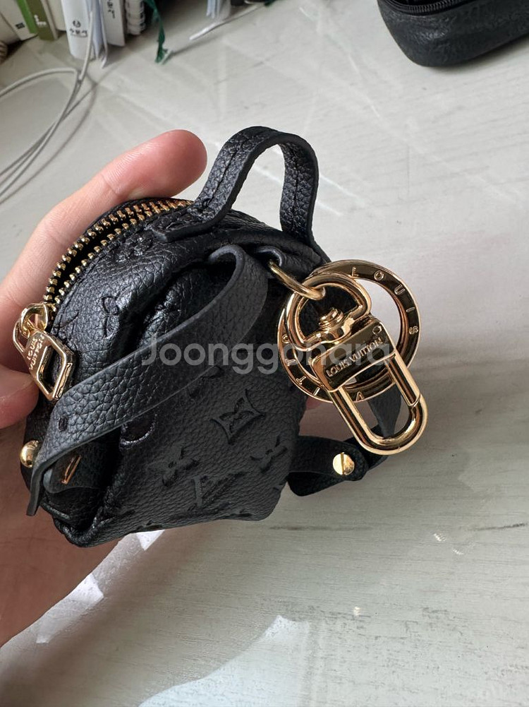 루이비통 미니가방 키링 팝니다--4