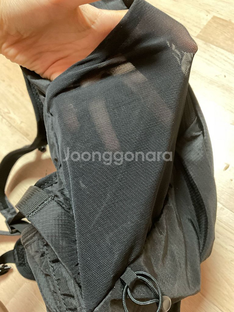 (아직안팔림)살로몬 트레일블레이저 20 백팩 가방 블랙 팝니다--3